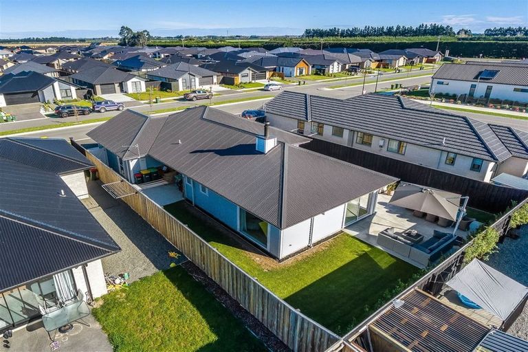 Photo of property in 15 Northmoor Boulevard, Rolleston, 7615