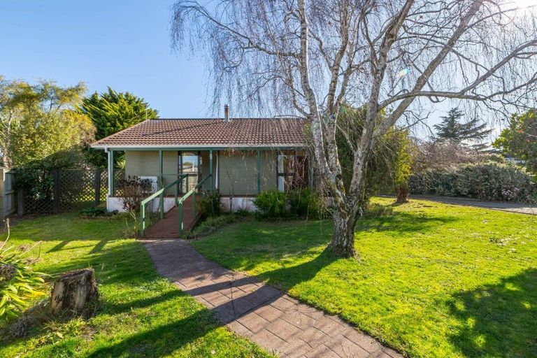 Photo of property in 86 Hillcrest Street, Solway, Masterton, 5810