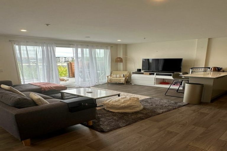 Photo of property in 201/160c Hobsonville Point Road, Hobsonville, Auckland, 0616