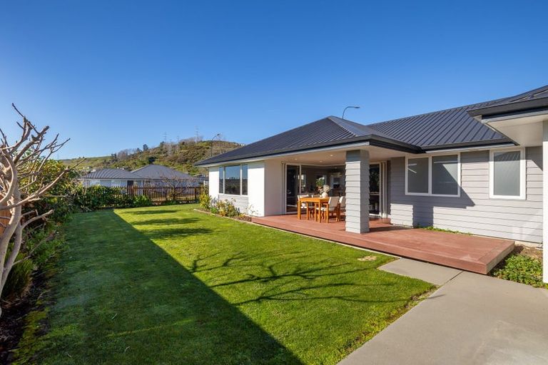 Photo of property in 2 Wrights Place, Stoke, Nelson, 7011