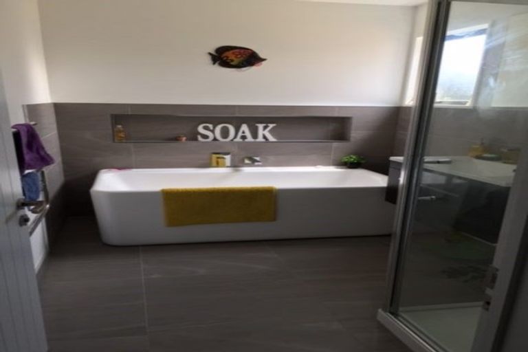 Photo of property in 67 Faringdon Boulevard, Rolleston, 7615