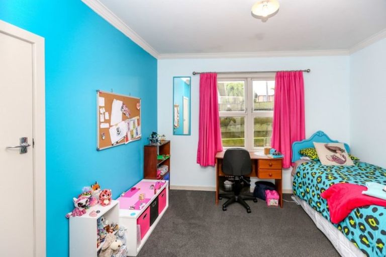 Photo of property in 56a Woodleigh Street, Frankleigh Park, New Plymouth, 4310