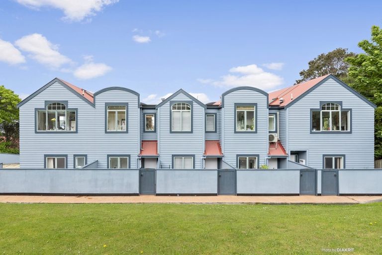 Photo of property in 12/93a Kelburn Parade, Kelburn, Wellington, 6012