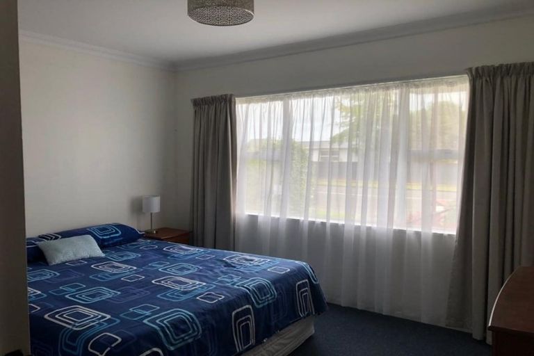 Photo of property in 16 Parker Avenue, Levin, 5510