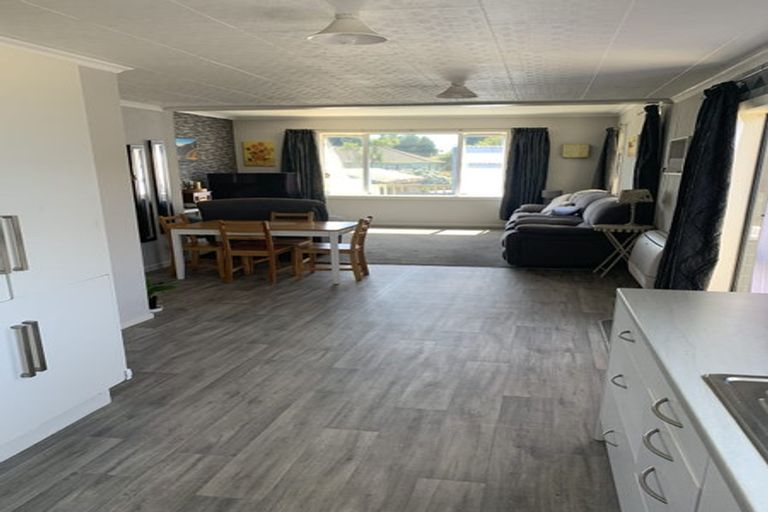 Photo of property in 11 Mason Street, Bluff, 9814