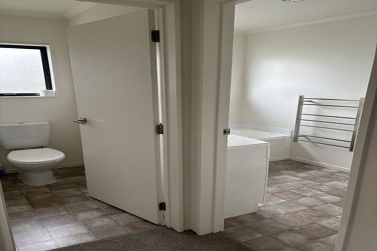 Photo of property in 100 Barry Avenue, Cromwell, 9310