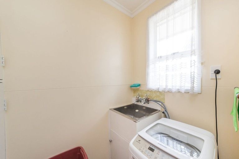 Photo of property in 1/528 Ferguson Street, Palmerston North, 4410