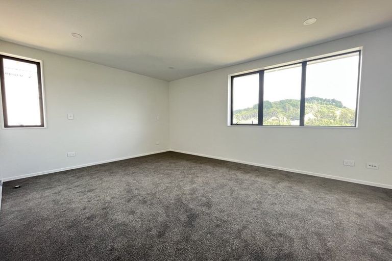 Photo of property in 26 Bee Lane, Whitby, Porirua, 5024
