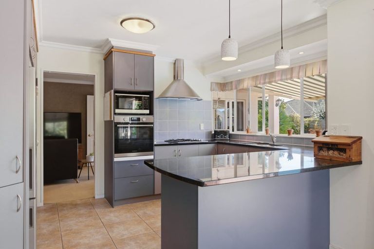 Photo of property in 5 Aranui Drive, Papamoa Beach, Papamoa, 3118