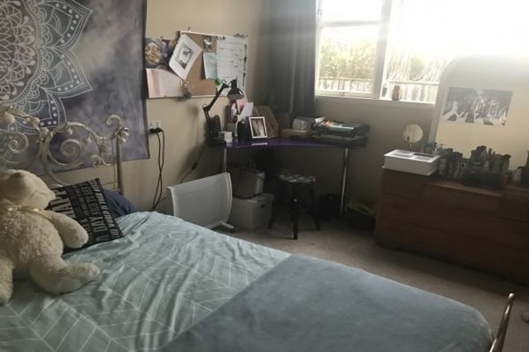 Photo of property in 2/27 Joseph Street, West End, Palmerston North, 4412