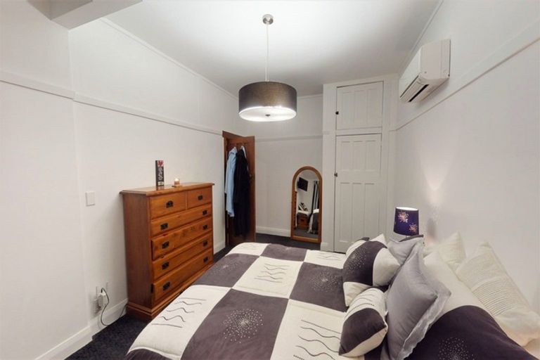 Photo of property in 556a Queen Street East, Levin, 5510