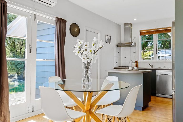 Photo of property in 54 Forfar Street, St Albans, Christchurch, 8014