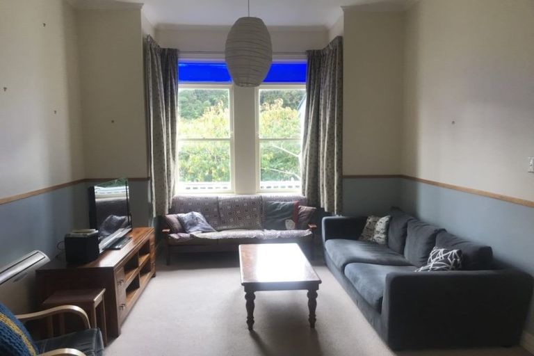 Photo of property in 2 Melrose Crescent, Melrose, Wellington, 6023