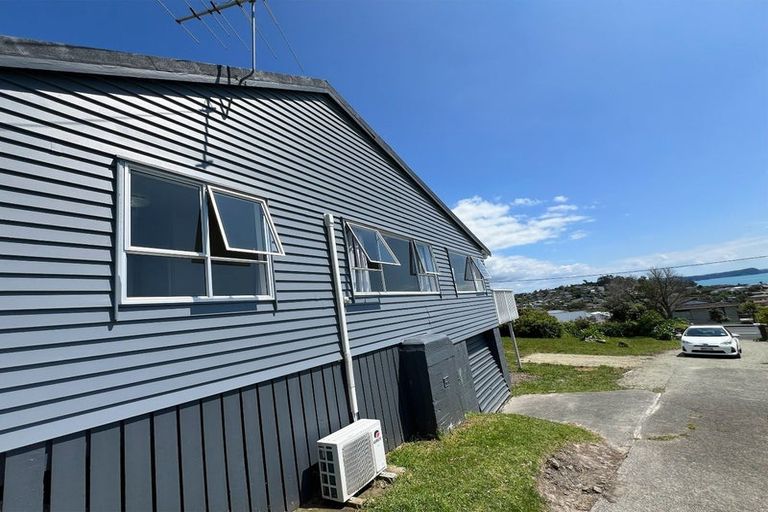 Photo of property in 21 Brightside Road, Stanmore Bay, Whangaparaoa, 0932