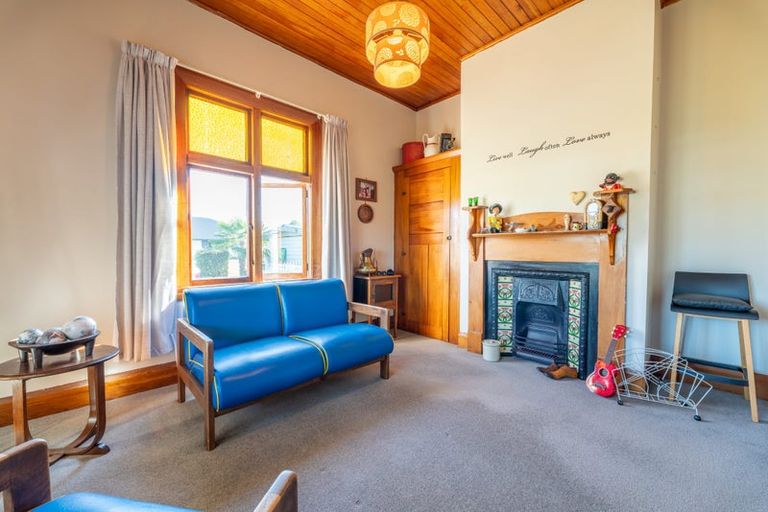 Photo of property in 106 Mckenzie Street, Geraldine, 7930