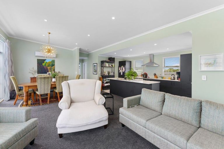 Photo of property in 110 Mountain View Terrace End, Otaki Beach, Otaki, 5512