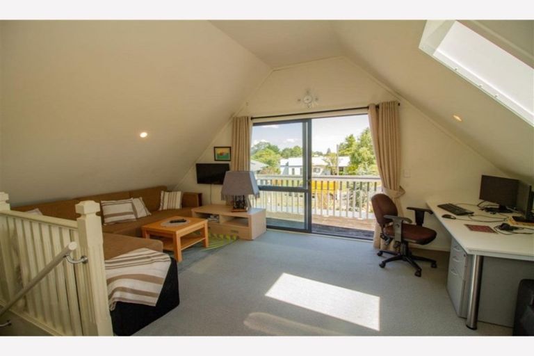 Photo of property in 20b Manuka Street, Otaki Beach, Otaki, 5512