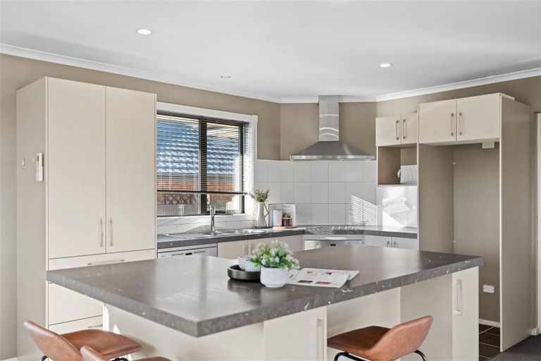 Photo of property in 760 Main North Road, Belfast, Christchurch, 8051