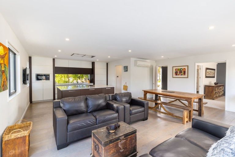 Photo of property in 9 Tanu Place, Parklands, Christchurch, 8083