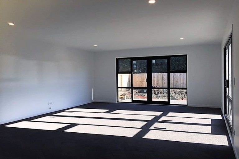 Photo of property in 15 Robert Duncan Road, Belfast, Christchurch, 8051