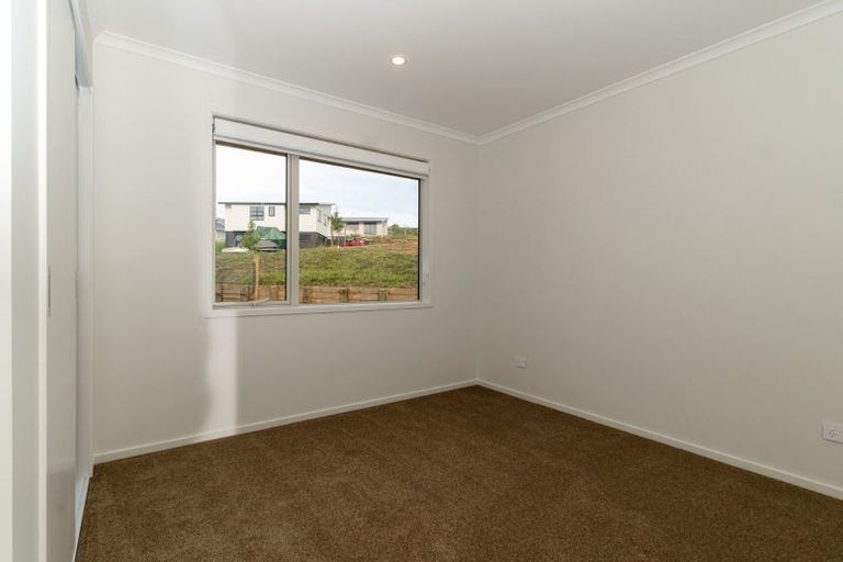 Photo of property in 1 Komarohi Road, Snells Beach, 0920