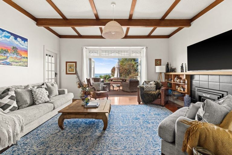 Photo of property in 117 Priestley Terrace, Bluff Hill, Napier, 4110