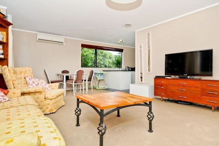Photo of property in 50b Heath Street, St Andrews, Hamilton, 3200