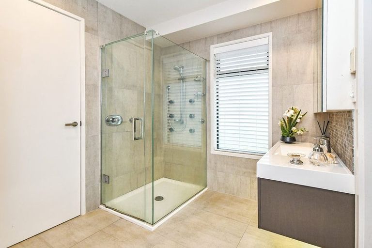 Photo of property in 48a Sinclair Road, Ararimu, Drury, 2579