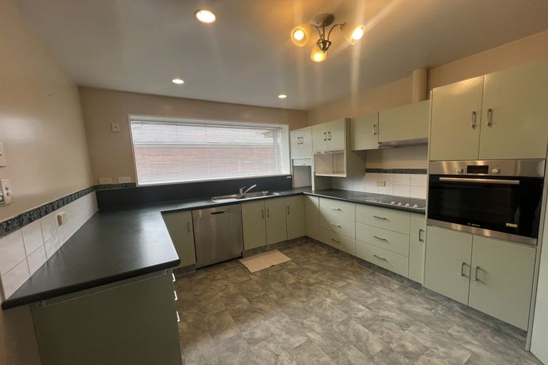 Photo of property in 1/170a Racecourse Road, Sockburn, Christchurch, 8042