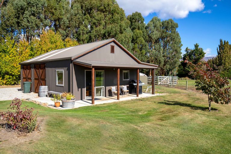 Photo of property in 598 Dunstan Road, Alexandra, 9391