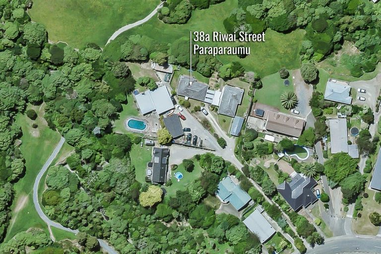 Photo of property in 38a Riwai Street, Paraparaumu, 5032