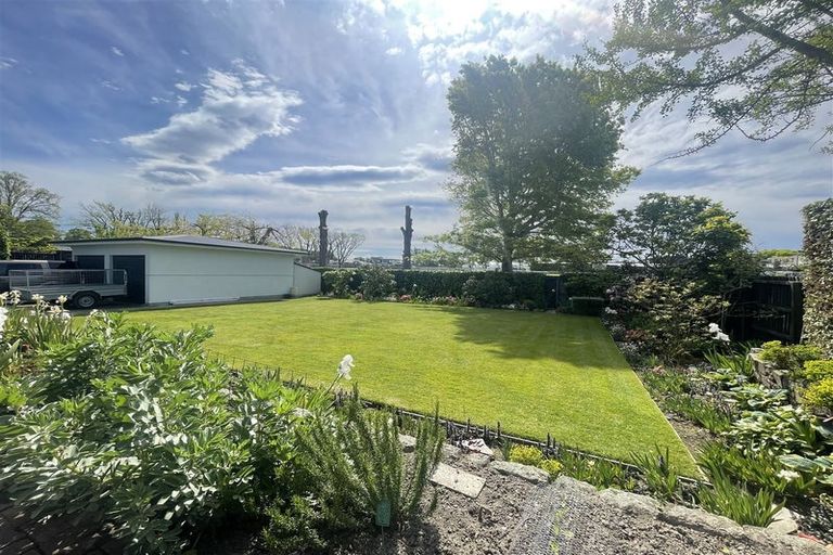 Photo of property in 95 Heaton Street, Merivale, Christchurch, 8052