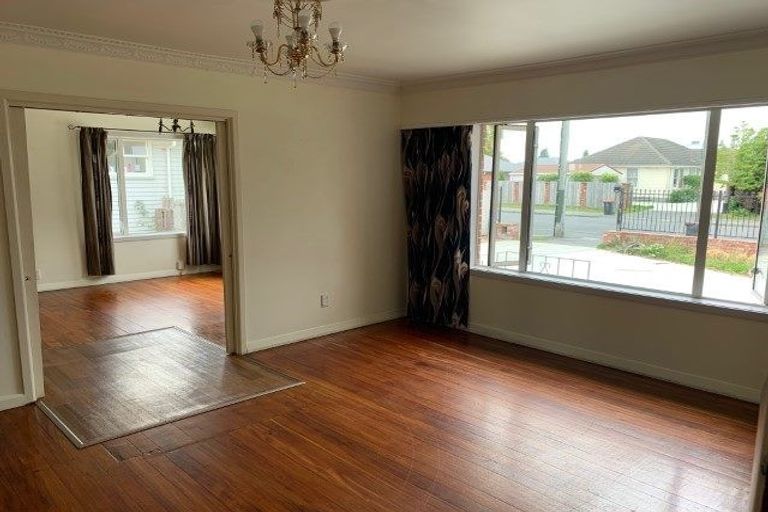 Photo of property in 13 Morrison Avenue, Northcote, Christchurch, 8052