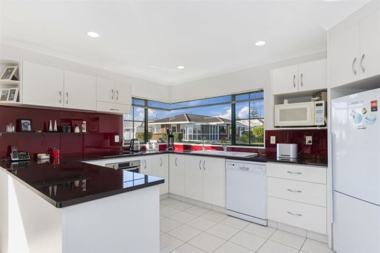 Photo of property in 6 Whakaruru Place, Matua, Tauranga, 3110