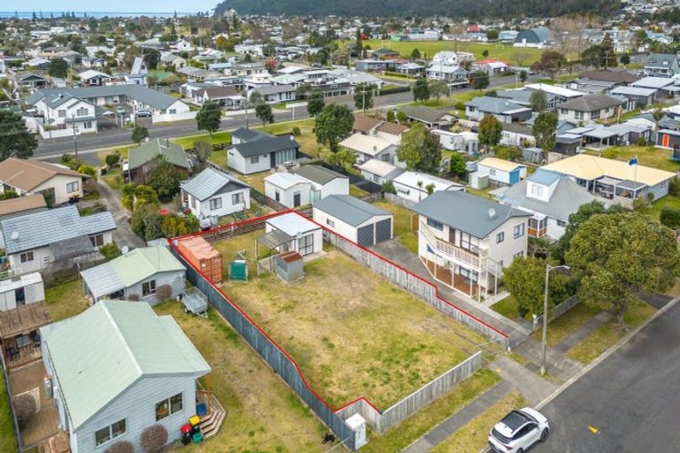 Photo of property in 110 Hampton Road, Whangamata, 3620