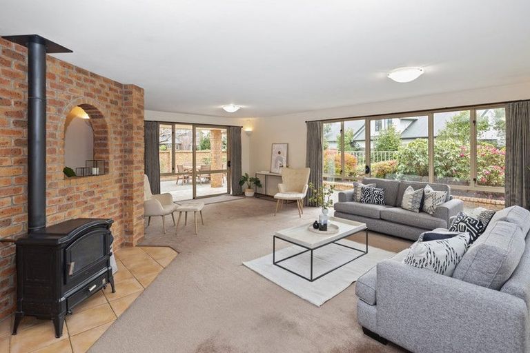 Photo of property in 7 Oakmont Green, Shirley, Christchurch, 8061