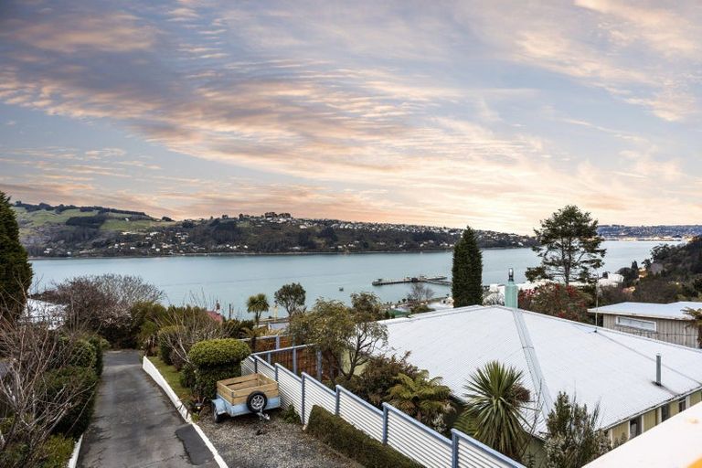 Photo of property in 10a Hinau Street, Ravensbourne, Dunedin, 9022
