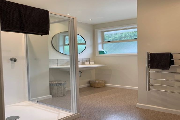 Photo of property in 117 Withells Road, Avonhead, Christchurch, 8042