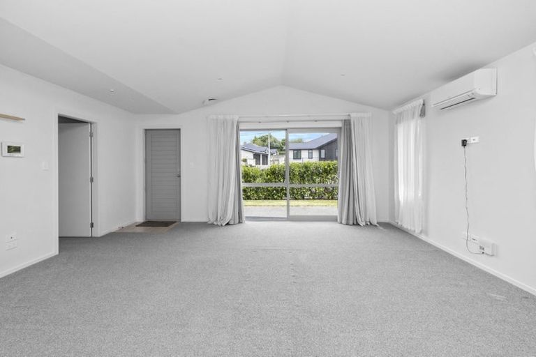 Photo of property in 129 Forest Lake Road, Forest Lake, Hamilton, 3200