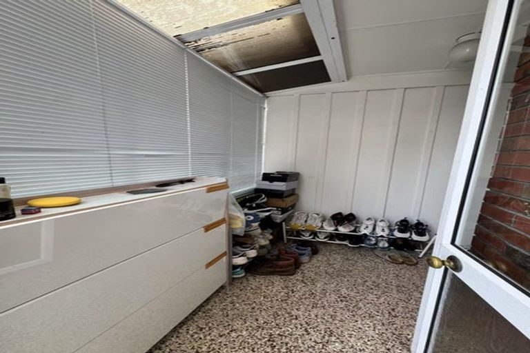 Photo of property in 1/60 Taharoto Road, Takapuna, Auckland, 0622