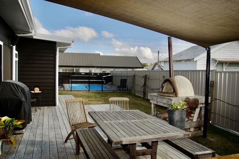 Photo of property in 76 York Avenue, Tamatea, Napier, 4112