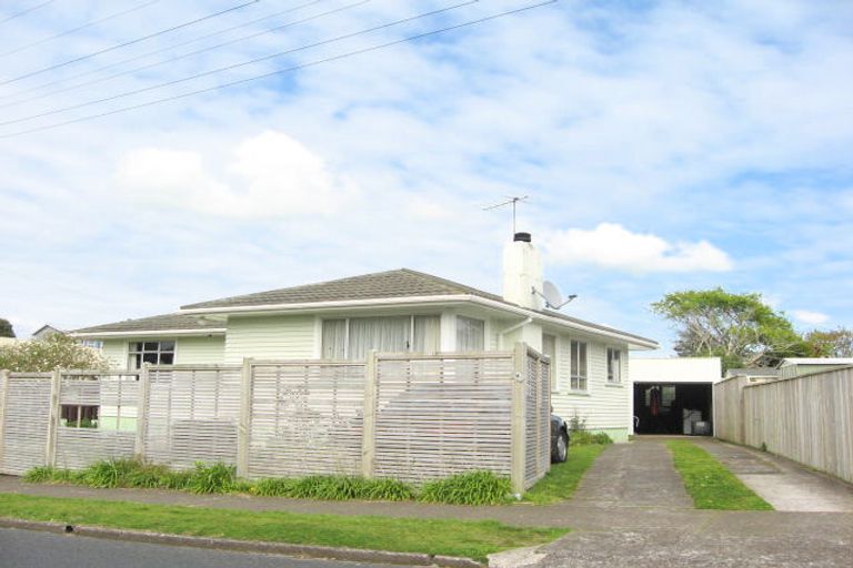 Photo of property in 4 Belair Avenue, Blagdon, New Plymouth, 4310