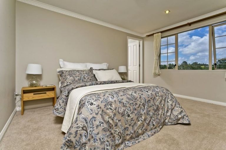 Photo of property in 15 Hobson Heights Road, Lucas Heights, Auckland, 0632