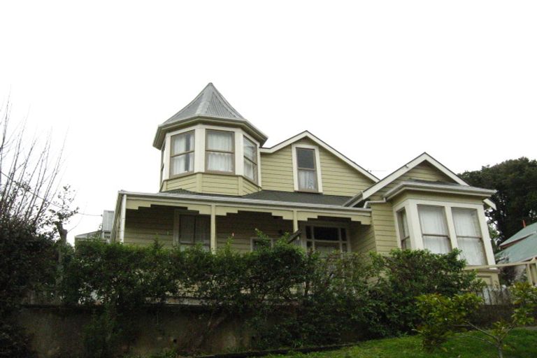 Photo of property in 1/174 Forth Street, North Dunedin, Dunedin, 9016