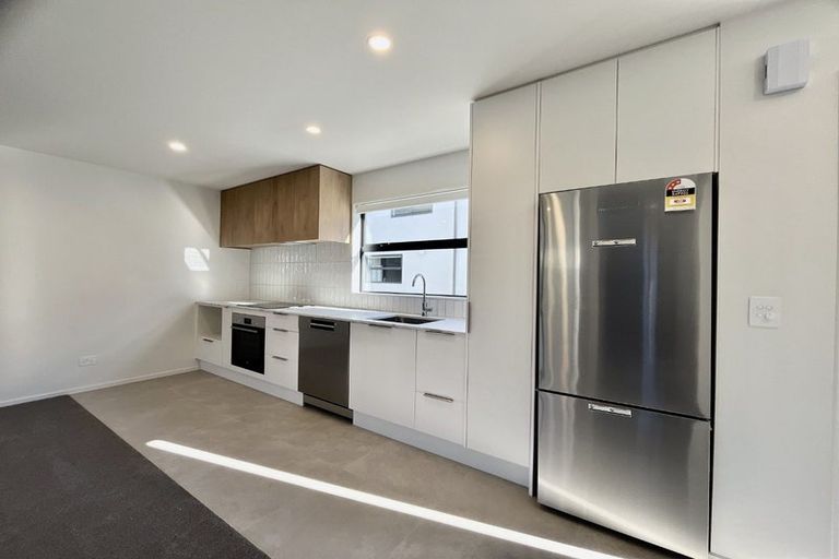 Photo of property in 2/438 Armagh Street, Linwood, Christchurch, 8011