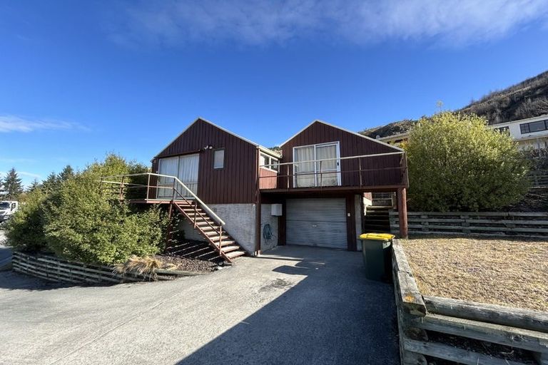 Photo of property in 22 Marina Drive, Frankton, Queenstown, 9300