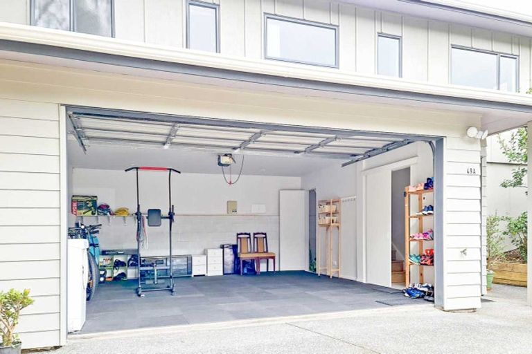 Photo of property in 49a Flaxdale Street, Birkdale, Auckland, 0626