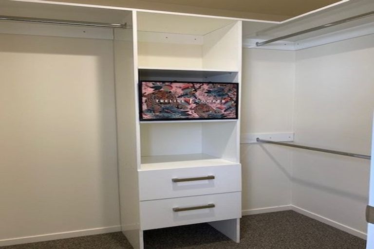 Photo of property in 10 Tapuwae Way, Mangere Bridge, Auckland, 2022