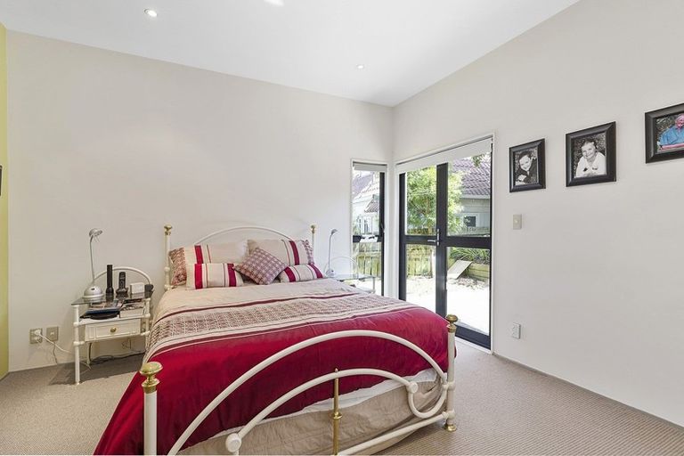 Photo of property in 15a Perth Street, Ngaio, Wellington, 6035