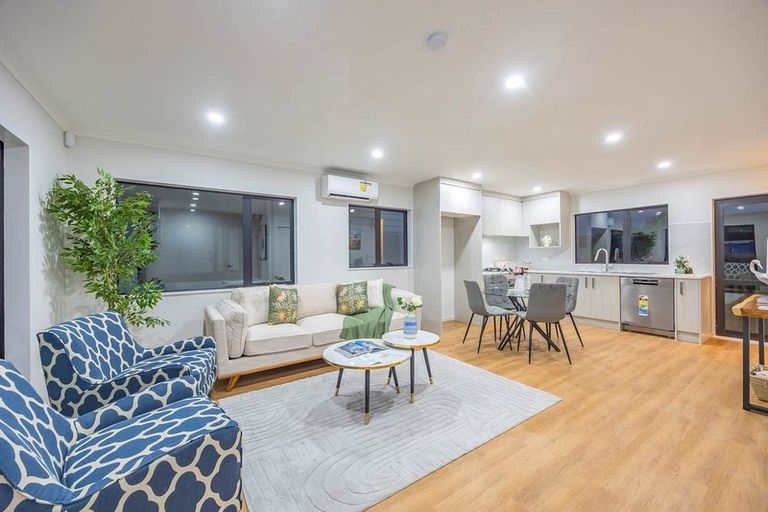 Photo of property in 174b Clevedon Road, Papakura, 2110